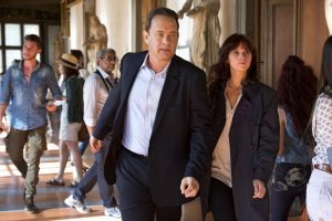 El profesor Robert Langdon y la doctora Sienna Brooks tendrán que huir de sus perseguidores