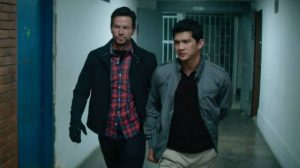 Milla 22 Mark Wahlberg e Iko Uwais en MILLA 22