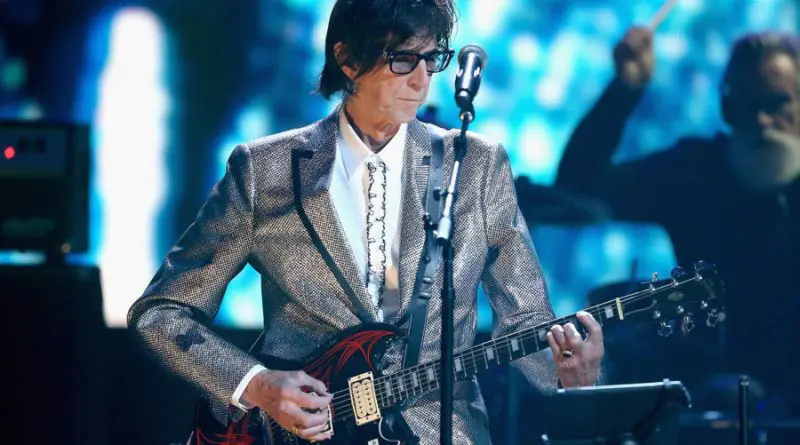 Ric Ocasek de los Cars The-Cars-april-2018-a-billboard