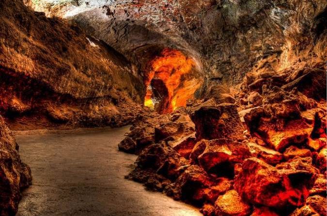 Cueva de los Verdes Muestra de cine de Lanzarote