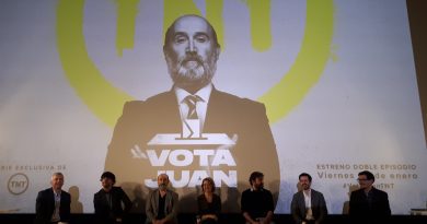 Vota Juan - Javier Cámara