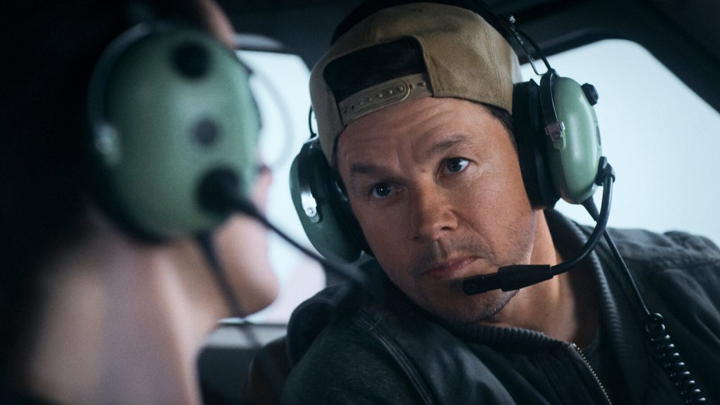 Mark Whalberg interpreta al piloto de este vuelo, en AMENAZA EN EL AIRE
