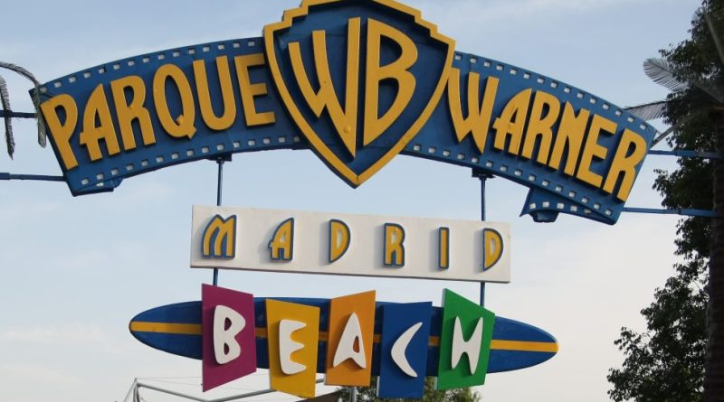 Parque Warner Beach